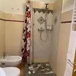 Mini Nonna Nella Lägenhet Barbarasco