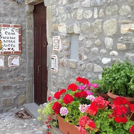 Mini Nonna Nella * Barbarasco